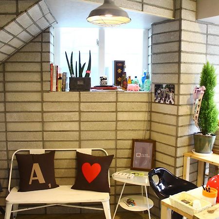 Plan A Hostel in Dongdaemun Seoul Bagian luar foto